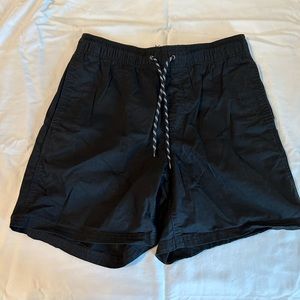 Men’s black casual shorts small